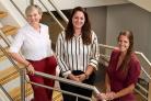 Groepsfoto van Julia Wijnia, Iris Nawia en Sophie van der Mei