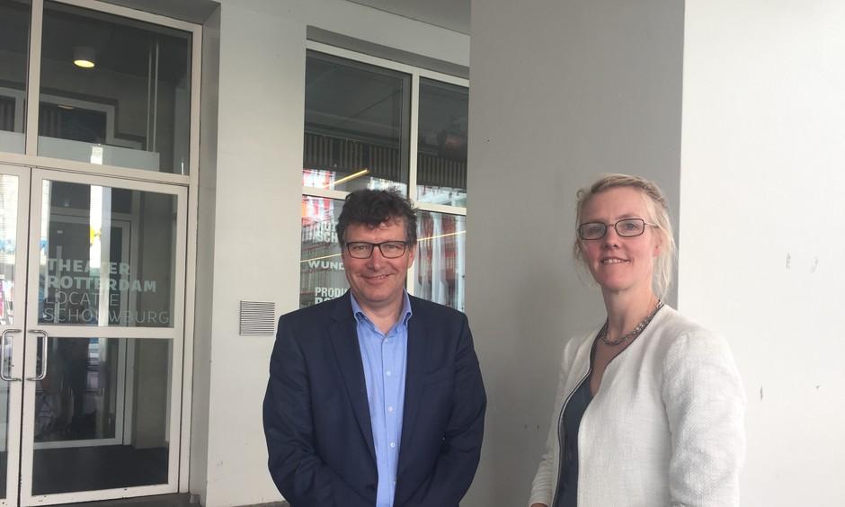 Pieter Roelfsema (VWS) en Carlijn van Aalst (ZonMw)