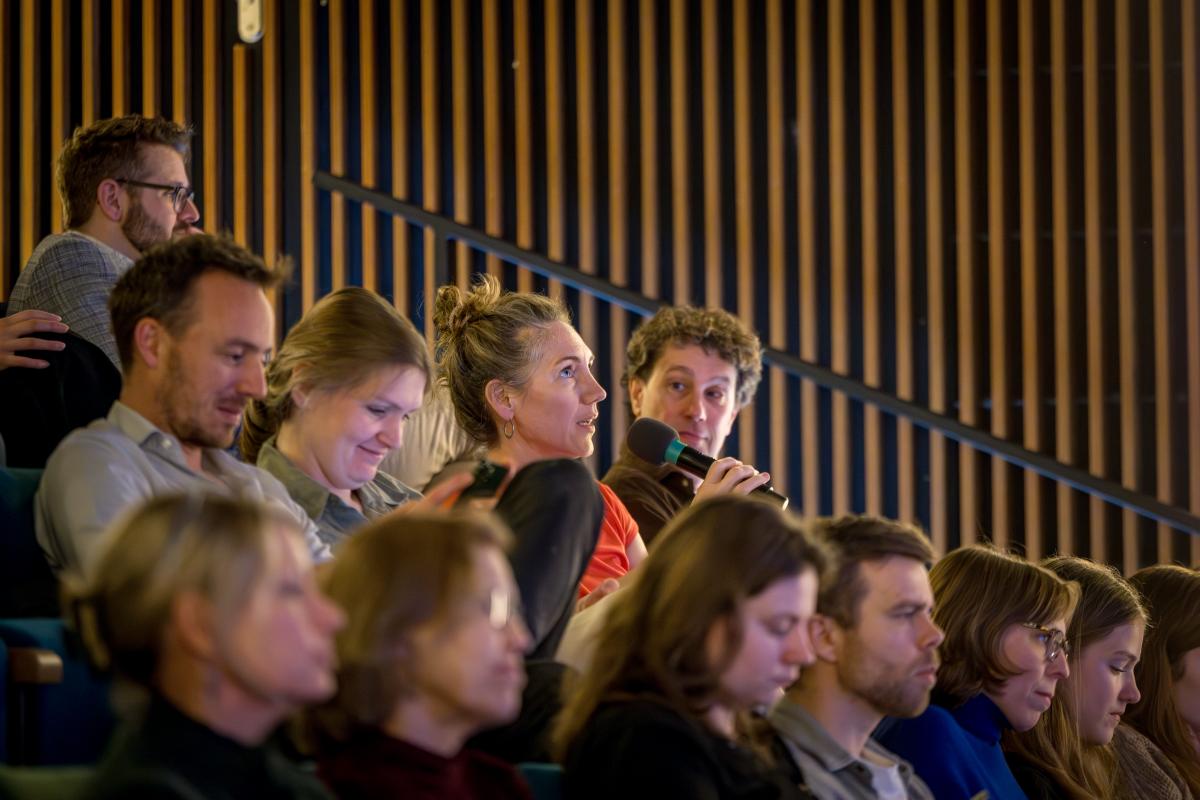 Interactie tijdens bijeenkomst