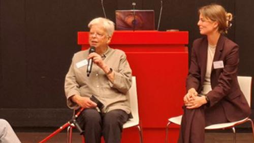 Anjo Geluk en Sabien van Exter tijdens eindsymposium InterGAIN