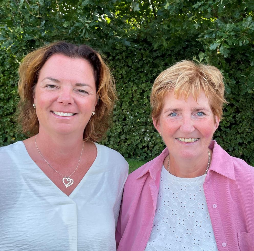 Marjolijn Mouton en Annemieke Verresen