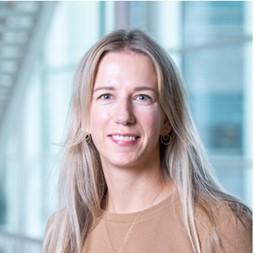 Portretfoto Marleen Lovink