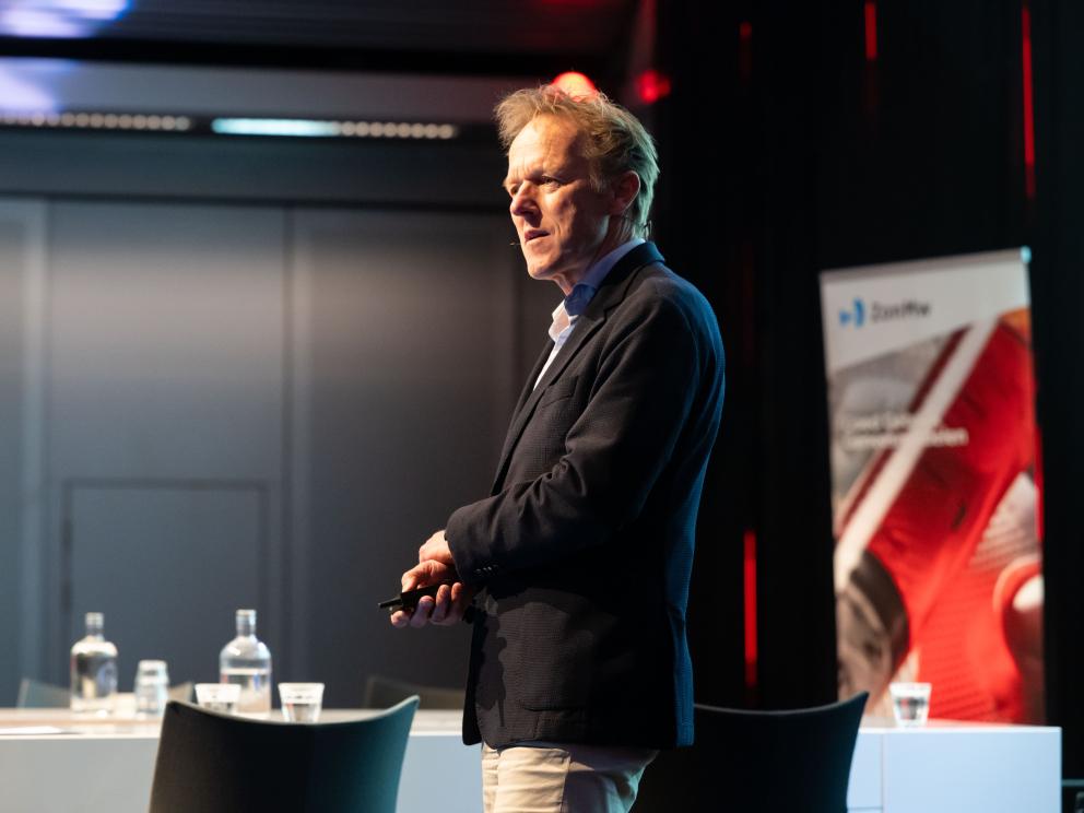 Henk Schers tijdens haar presentatie op het GGG-congres 2026