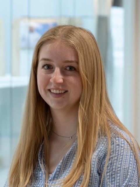portretfoto van Esther Swaep
