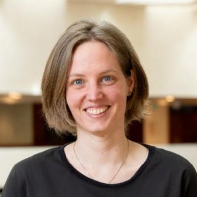 portretfoto van Carina Stroet