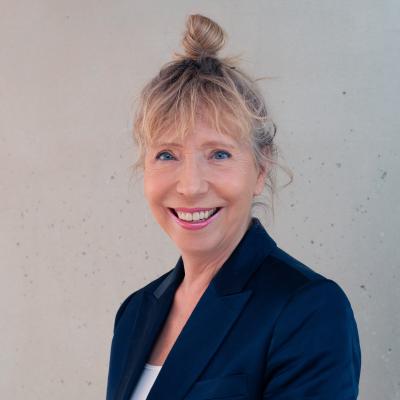 Portretfoto Heleen Riper