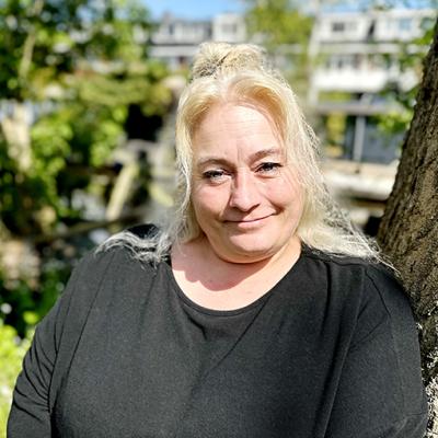 Angela Nieuwveen