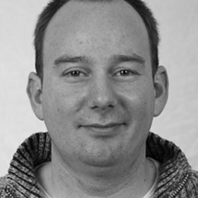 Portretfoto van Rogier Louwen